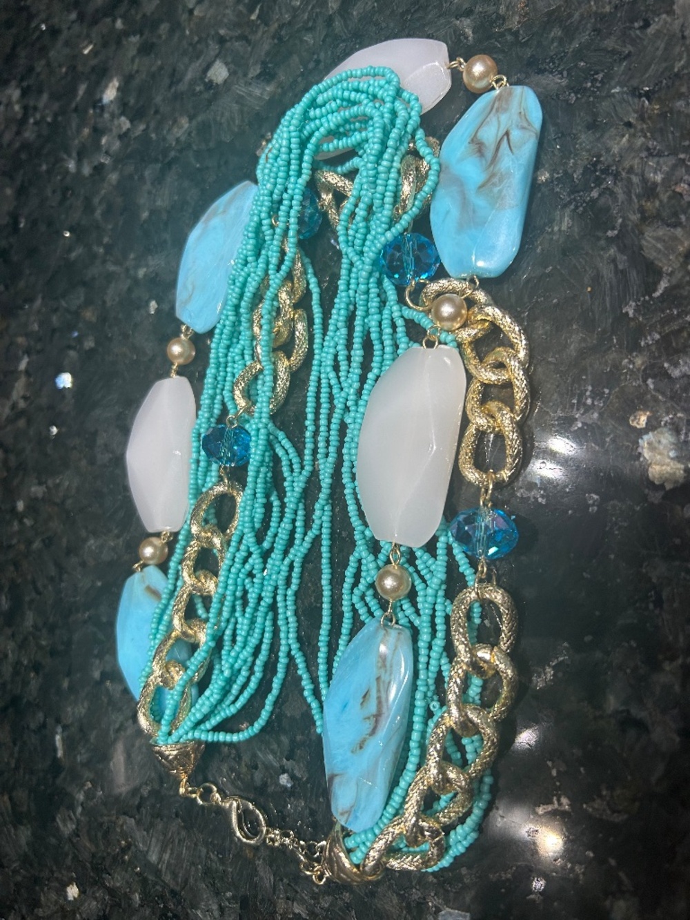 Jewelry necklace